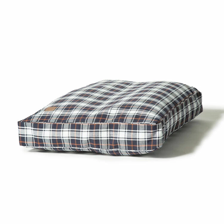 Danish Design Lumberjack White/Navy Box Dog Duvet Cover