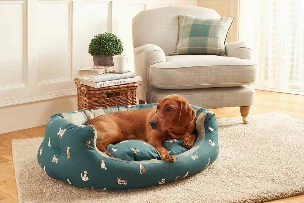 Laura Ashley Park Dogs Deluxe Slumber Dog Bed - Image 2