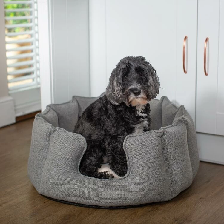 Lords & Labradors High Sided Tweed Dog Bed Pewter Herringbone - Image 2
