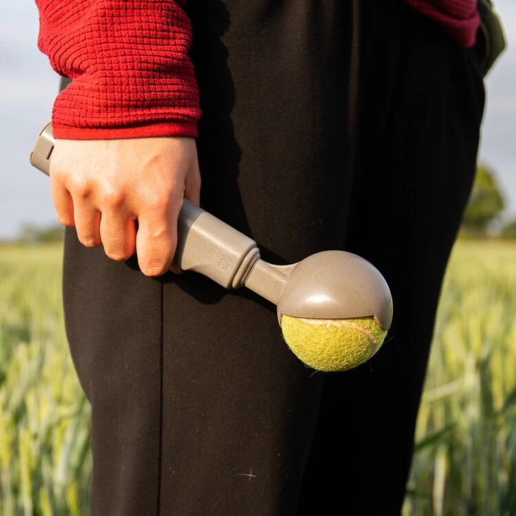 Kompact 9 Retractable Dog Ball Launcher - Image 13