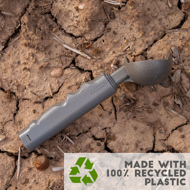 Kompact 9 Retractable Dog Ball Launcher - Image 10